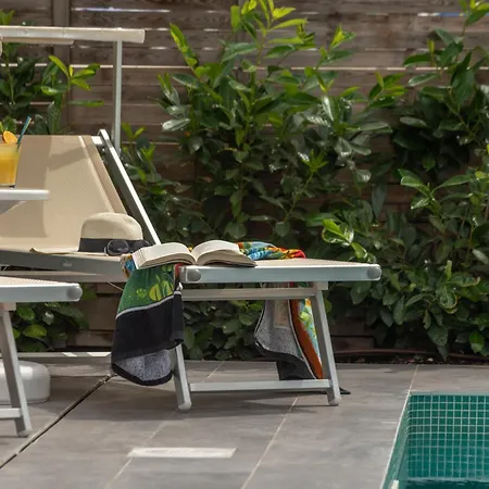 Apartmanhotel Ana Ii 3*