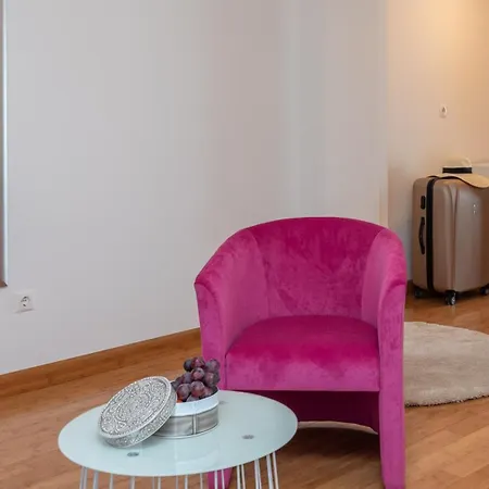Ana Ii Aparthotel Traù