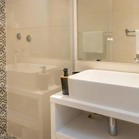 Aparthotel Ana Ii 3*